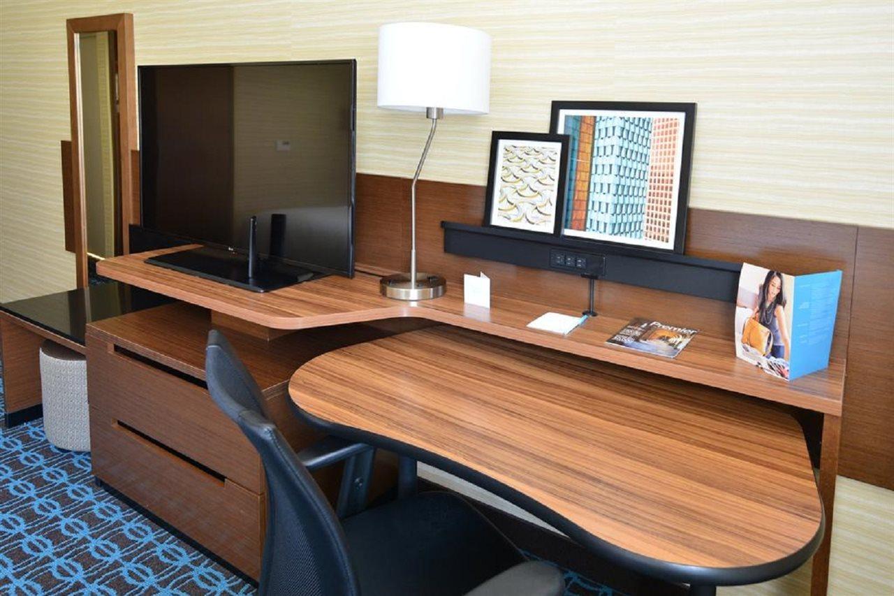 Fairfield Inn & Suites By Marriott Eau Claire/Chippewa Falls Ngoại thất bức ảnh