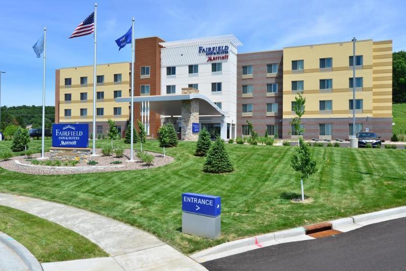 Fairfield Inn & Suites By Marriott Eau Claire/Chippewa Falls Ngoại thất bức ảnh