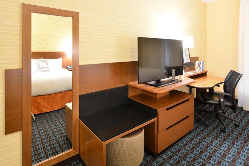 Fairfield Inn & Suites By Marriott Eau Claire/Chippewa Falls Ngoại thất bức ảnh