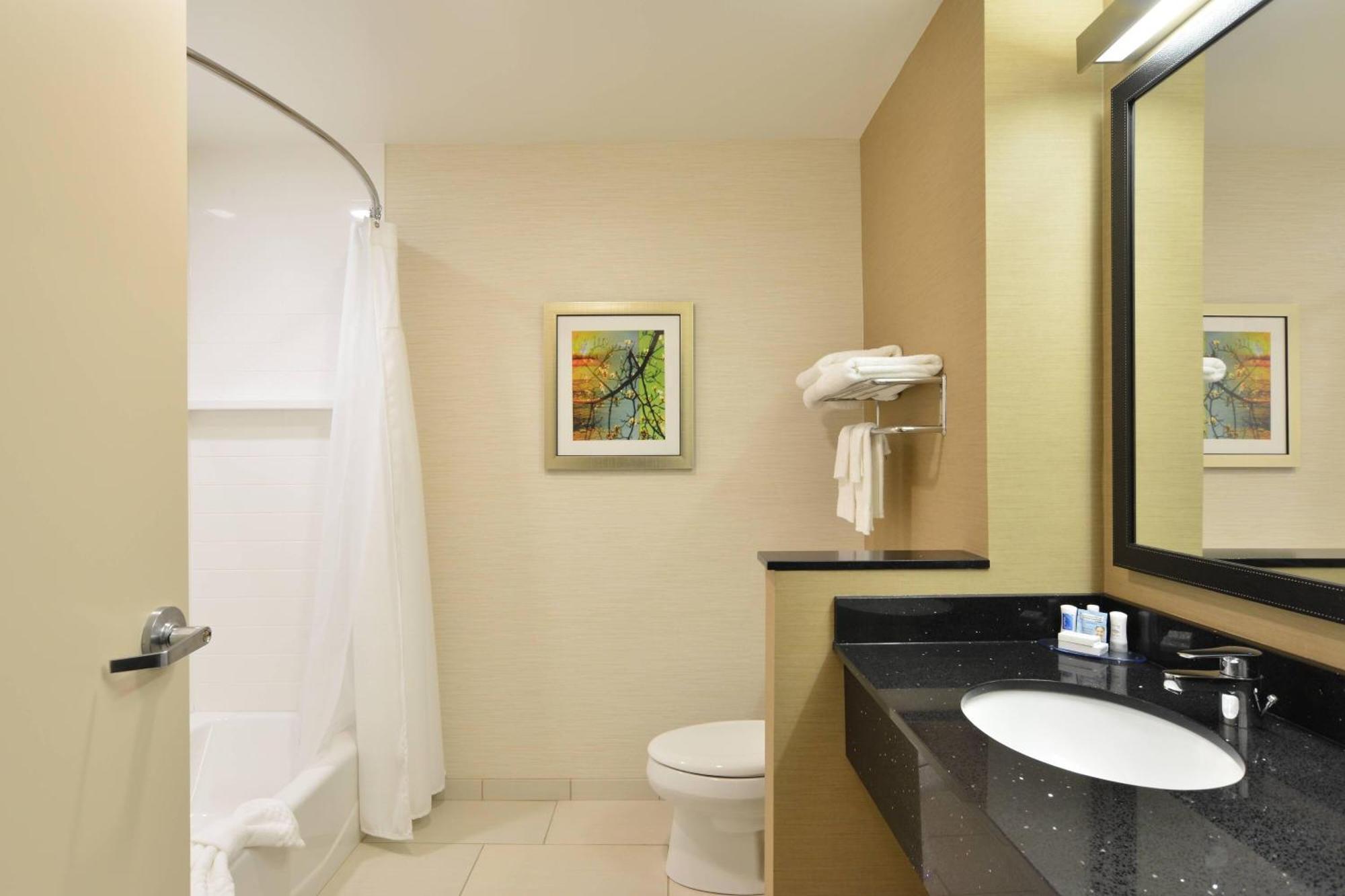 Fairfield Inn & Suites By Marriott Eau Claire/Chippewa Falls Ngoại thất bức ảnh
