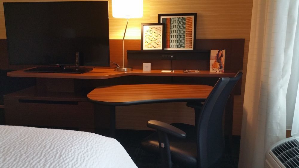 Fairfield Inn & Suites By Marriott Eau Claire/Chippewa Falls Ngoại thất bức ảnh