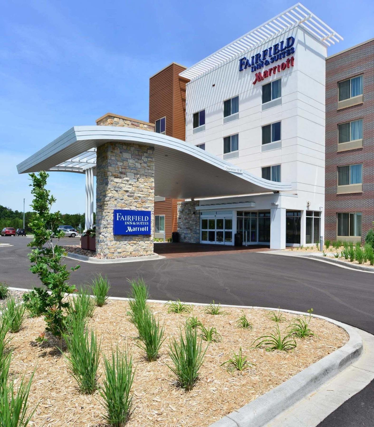 Fairfield Inn & Suites By Marriott Eau Claire/Chippewa Falls Ngoại thất bức ảnh