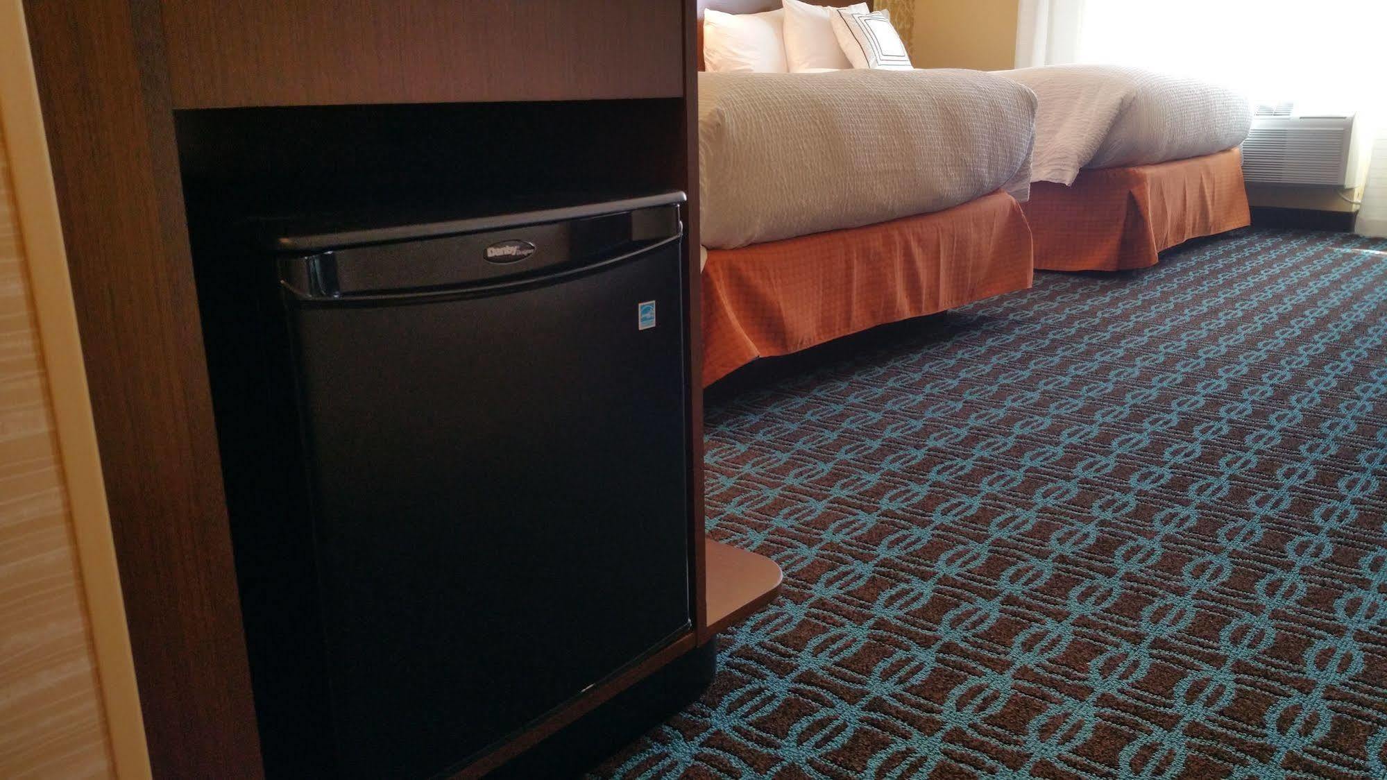 Fairfield Inn & Suites By Marriott Eau Claire/Chippewa Falls Ngoại thất bức ảnh
