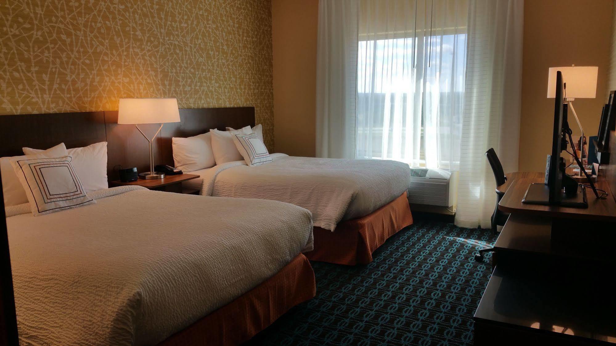 Fairfield Inn & Suites By Marriott Eau Claire/Chippewa Falls Ngoại thất bức ảnh