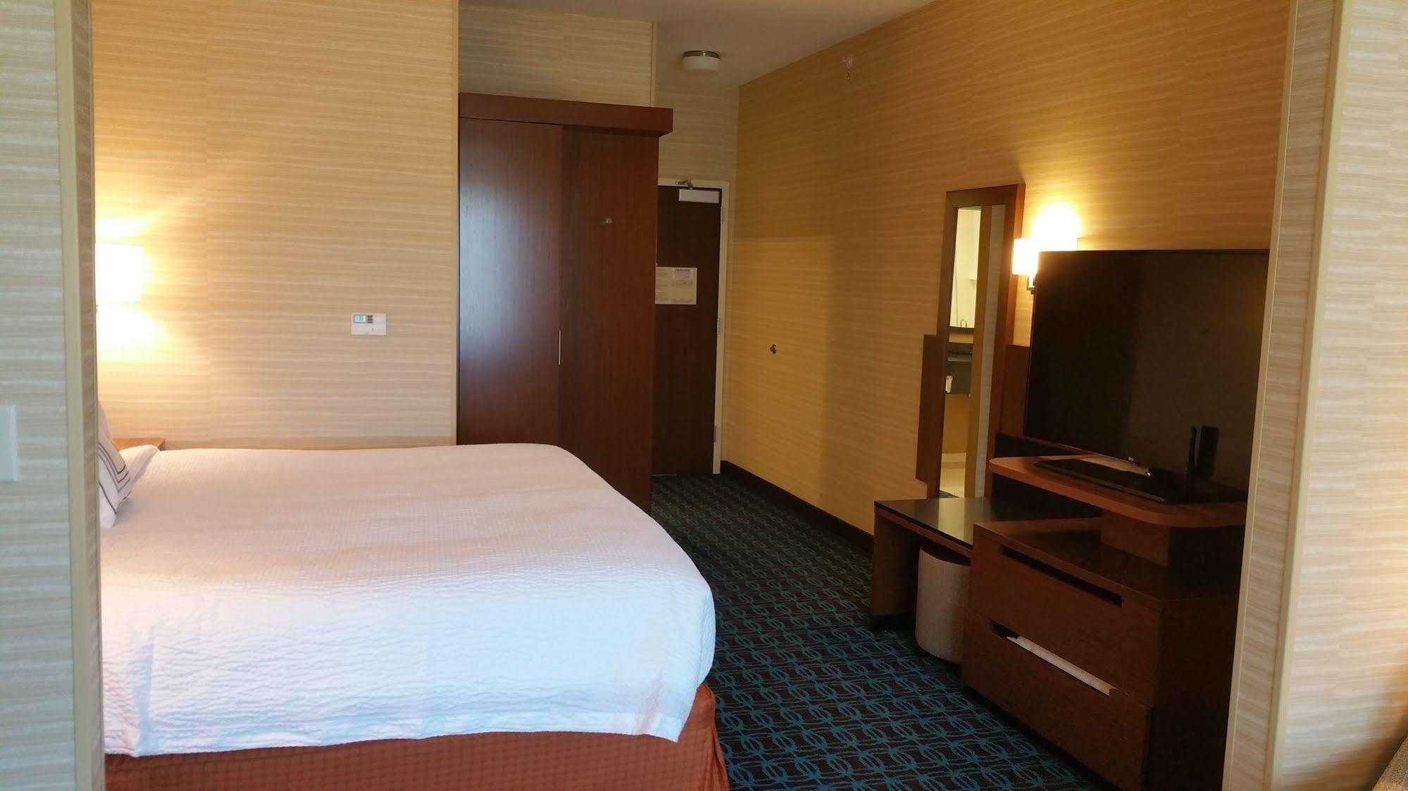 Fairfield Inn & Suites By Marriott Eau Claire/Chippewa Falls Ngoại thất bức ảnh