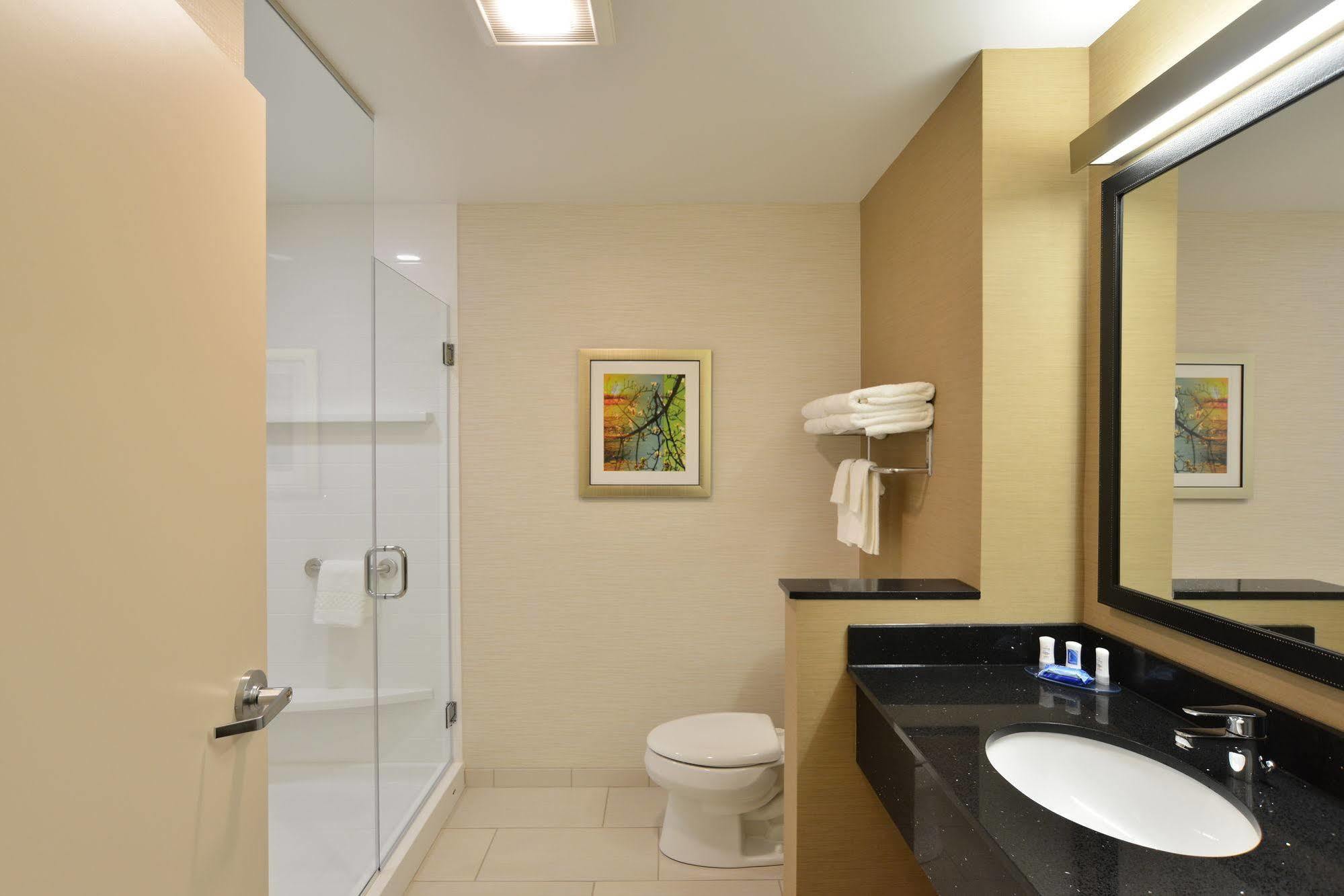 Fairfield Inn & Suites By Marriott Eau Claire/Chippewa Falls Ngoại thất bức ảnh